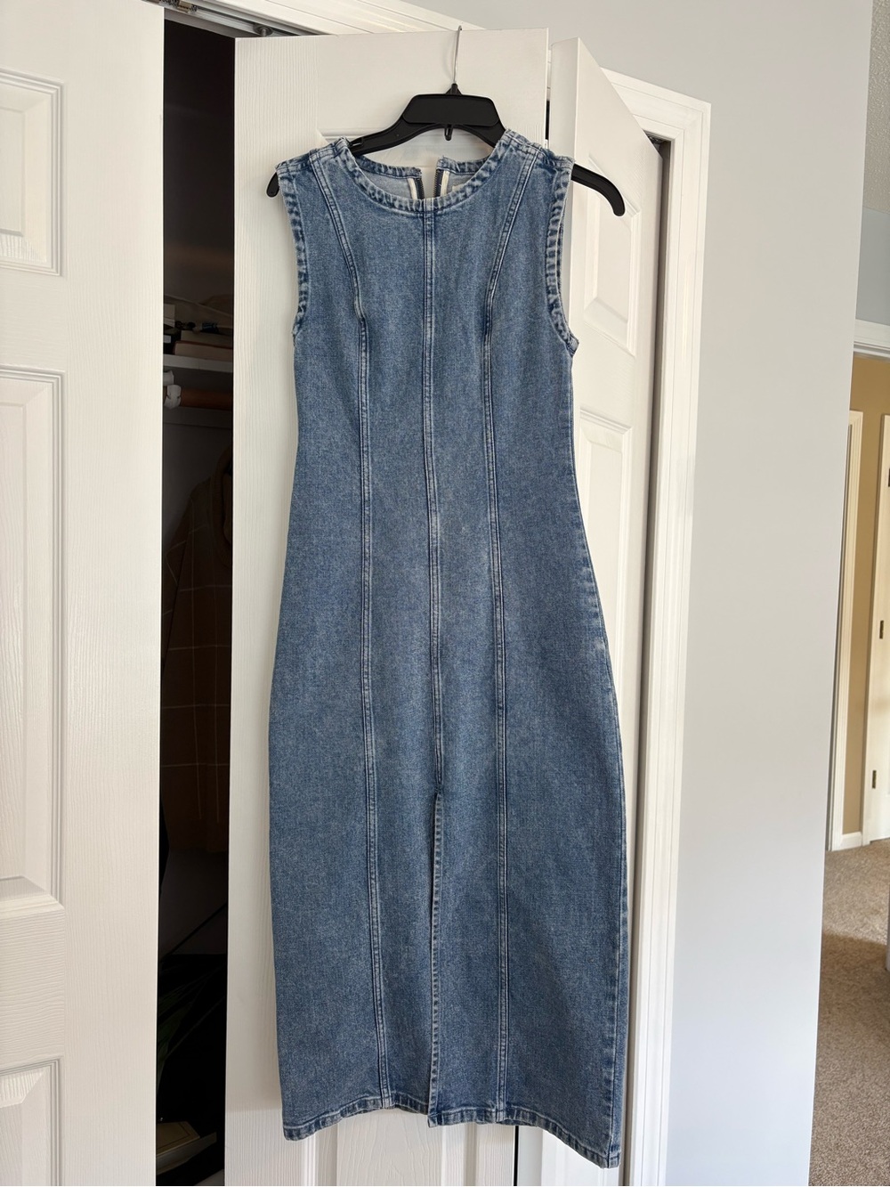 Abercrombie & Fitch Sleeveless Denim Midi Dress - Blue